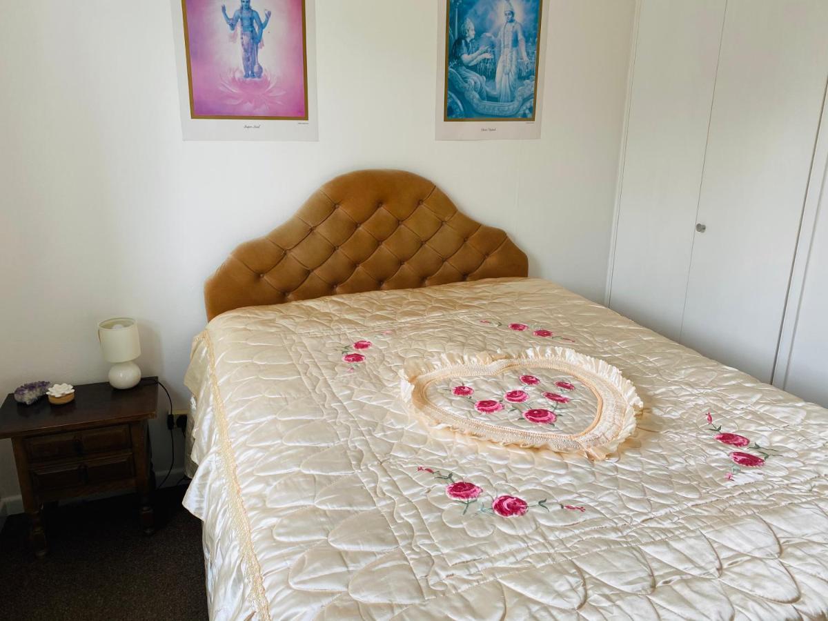 Camelot Retreat - Tor View Bed and Breakfast Γκλάστονμπερι Εξωτερικό φωτογραφία