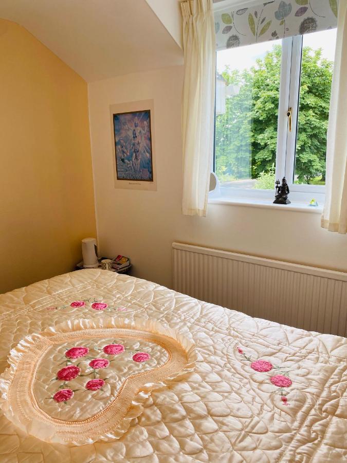 Camelot Retreat - Tor View Bed and Breakfast Γκλάστονμπερι Εξωτερικό φωτογραφία
